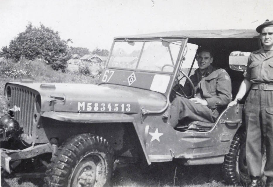 Niew Milligen, Hollad (July 1945)
Bill Fedderson
CSM J. McLeod